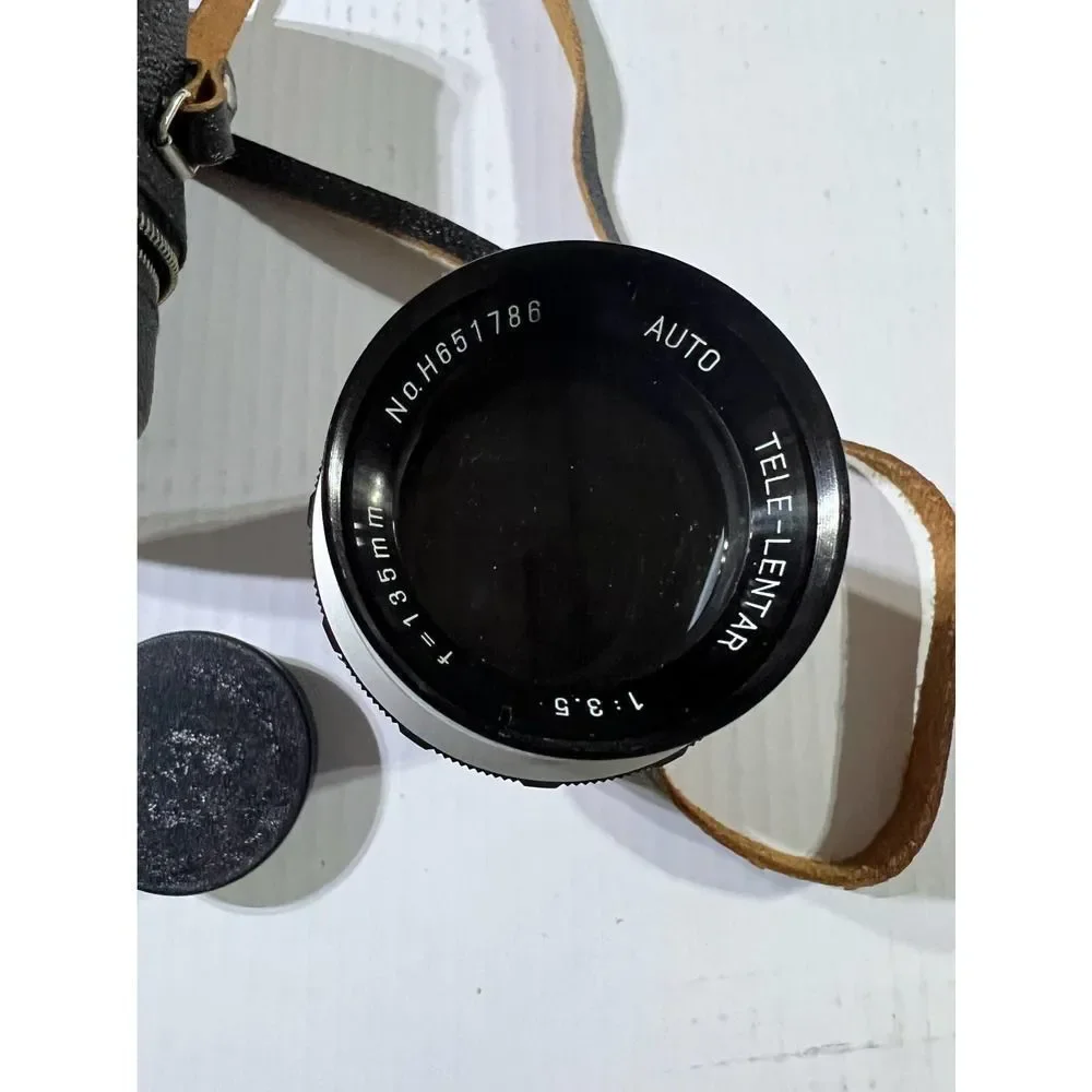 Auto TELE -LENTAR 1:3.5 F=135 MM NO.H651786 Case included